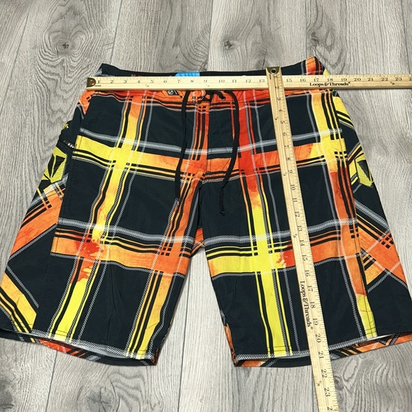 Volcom Pure Function Board Shorts - Picture 2 of 15